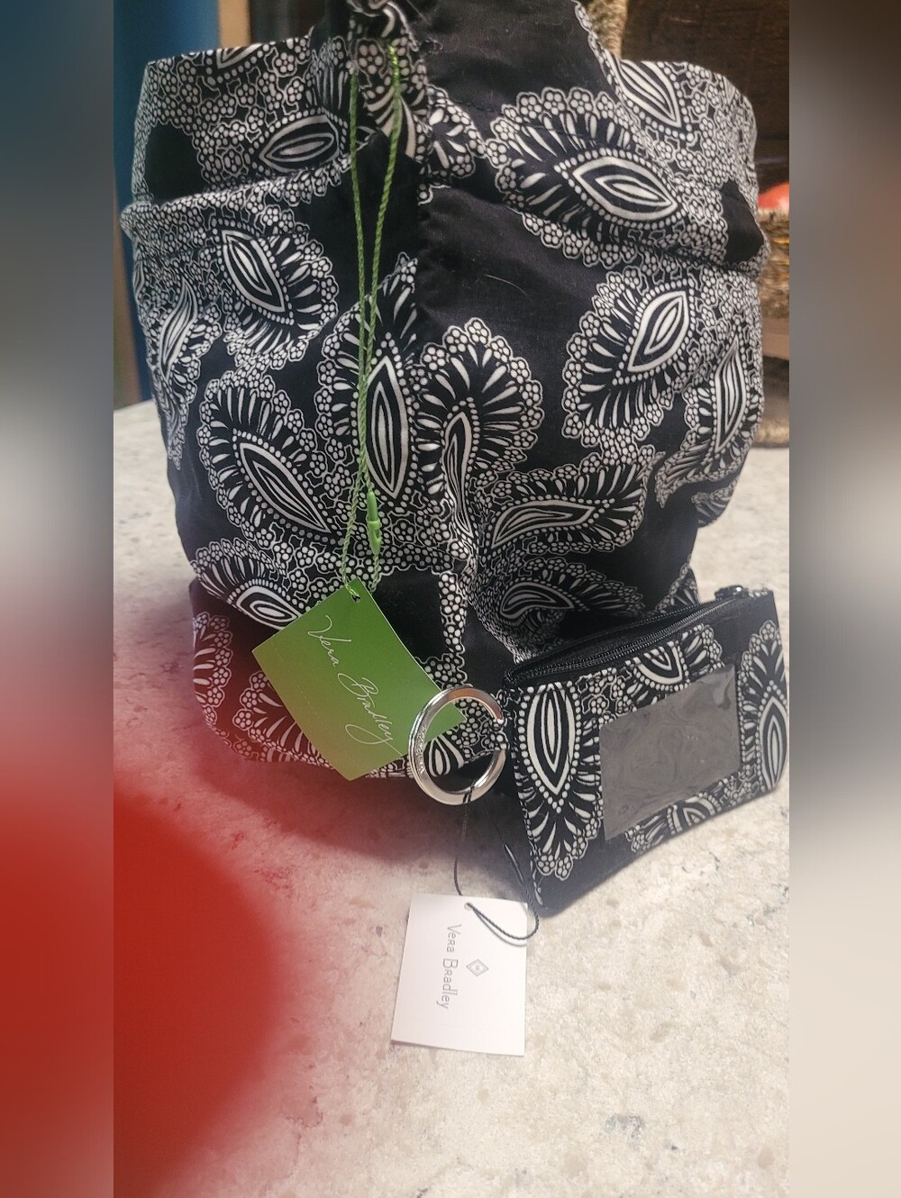 Vera Bradley Blanco Bouquet Ditty Bag & Zip ID case